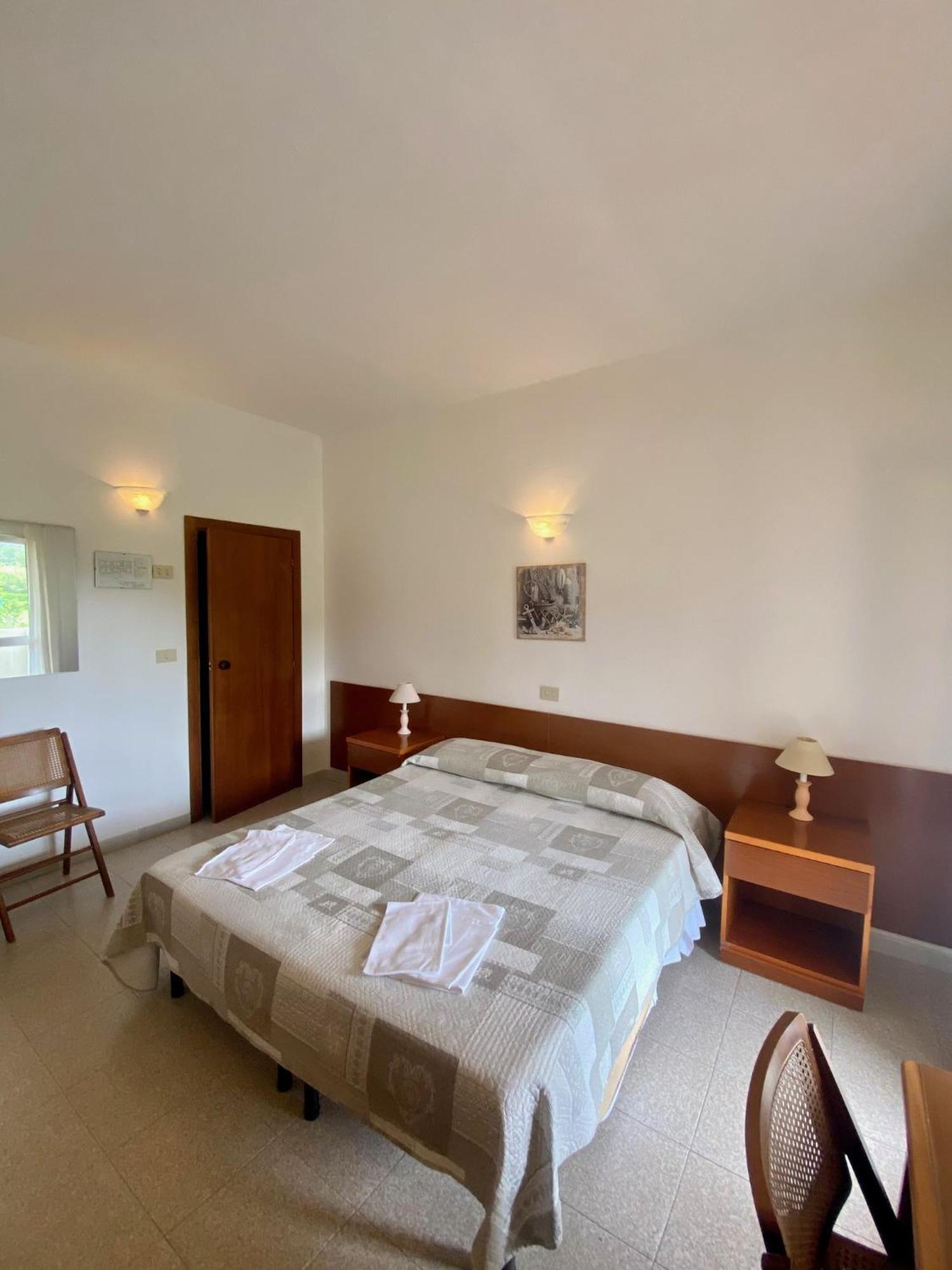 Bed & Breakfast Alex Capoliveri  Esterno foto
